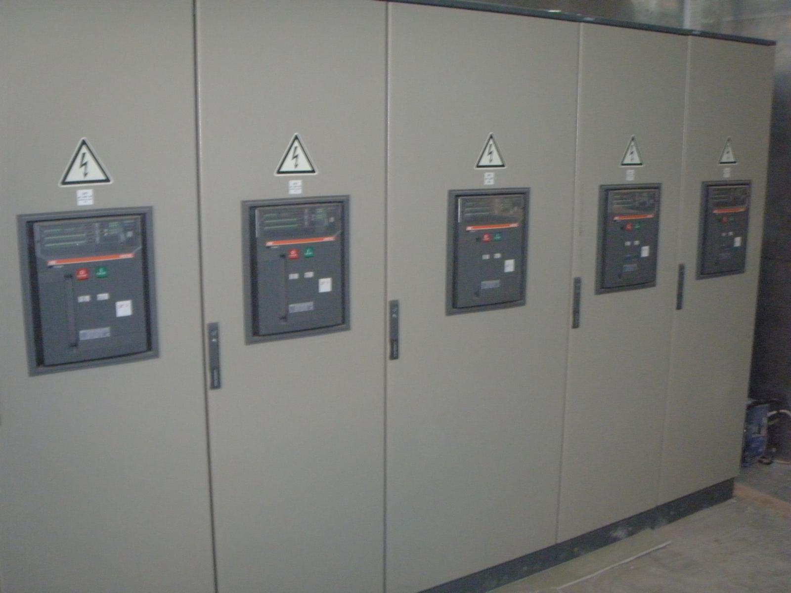 Cellules HTA et armoires de protection